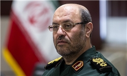 محدودیتی در تیراژ موشکها نداریم/ تانک «کرار» در مقیاس آبرامز آمریکایی و T90 روسی/ مقامات عربستان نمیدانند چه بر زبان میآورند/ حکومت سوریه تسلیم تروریسم نمیشود محدودیتی در تیراژ موشکها نداریم/ تانک «کرار» در مقیاس آبرامز آمریکایی و T90 روسی/ مقامات عربستان نمیدانند چه بر زبان میآورند/ حکومت سوریه تسلیم تروریسم نمیشود
