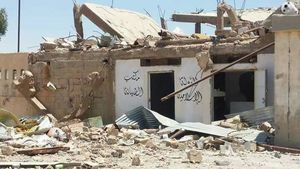 آخرین پایگاه داعش در «حمص» در محاصره ارتش سوریه آخرین پایگاه داعش در «حمص» در محاصره ارتش سوریه