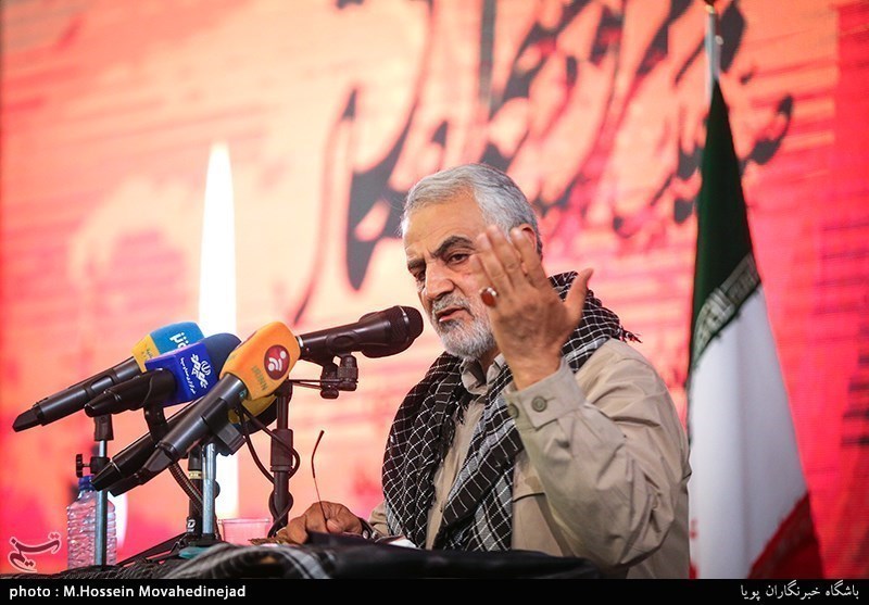 سرلشکر سلیمانی: "نابودی داعش" نزدیک است/ "دیپلماسی" در برخی موارد جواب نمیدهد سرلشکر سلیمانی: “نابودی داعش” نزدیک است/ “دیپلماسی” در برخی موارد جواب نمیدهد