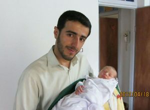 شهیدی که به زور میله آهنی و سکه در سپاه استخدام شد + تصاویر شهیدی که به زور میله آهنی و سکه در سپاه استخدام شد + تصاویر