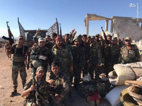 قطع ارتباط «خان شیخون» با بزرگراه بینالمللی «دمشق - حلب» / تیر اردوغان برای نجات تروریستها به سنگ خورد + نقشه میدانی و عکس قطع ارتباط «خان شیخون» با بزرگراه بینالمللی «دمشق – حلب» / تیر اردوغان برای نجات تروریستها به سنگ خورد + نقشه میدانی و عکس