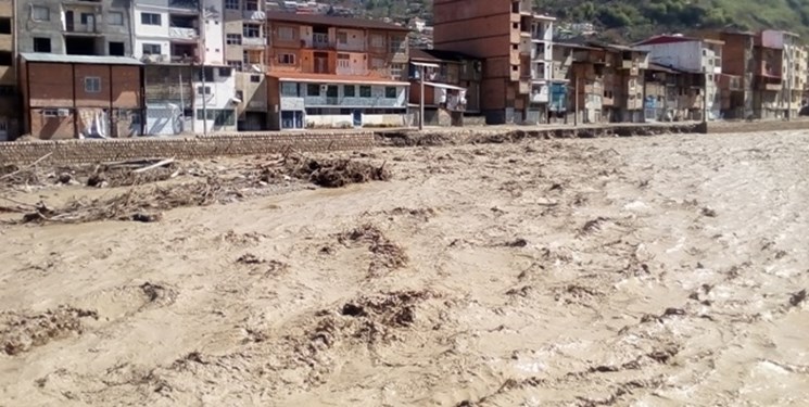 آمادگی دانشجویان عراقی ساکن ایران برای اعزام به مناطق سیل‌زده