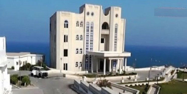 اخبار عدن | مقام یمنی: سر دولت هادی را بریدند؛ حمله سعودی به عدن؛ منصور هادی کجاست؟