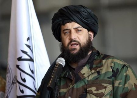 وزیر دفاع طالبان: آمریکا از حریم هوایی پاکستان به افغانستان حمله می‌کند