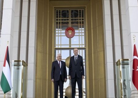استقبال اردوغان از محمود عباس در آنکارا