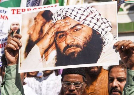 پاکستان: طالبان سرکرده گروه تروریستی جیش محمد را تحویل دهد!