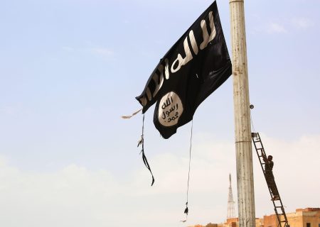 سرکرده داعش کشته و سخنگوی آن بازداشت شد!