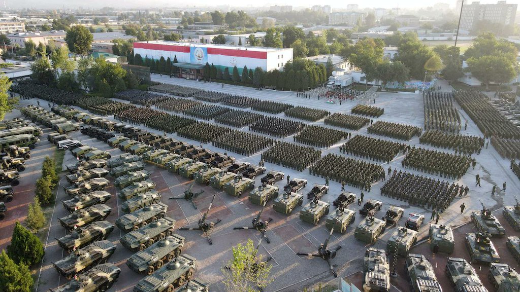 افزایش پاسگاه های امنیتی تاجیکستان در مرز با افغانستان