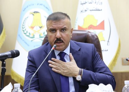 وزیر کشور عراق: تروریست‌ها را از مرزهای مشترک با ایران دور کردیم
