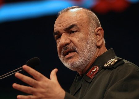 فرمانده سپاه: عملیات طوفان الاقصی انتقام شهید سلیمانی نبود، ما انتقام او را خواهیم گرفت