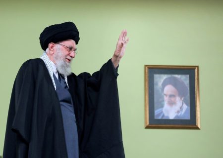 رهبر انقلاب: مقاومت همه محاسبات دشمن را بهم زد