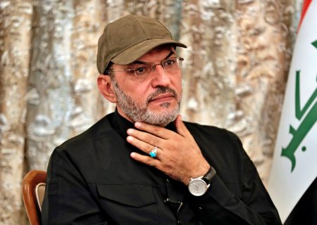 الولائی: اسرائیل وارد جنگ با حزب‌الله شود، از فاصله صفر با آن‌ها خواهیم جنگید