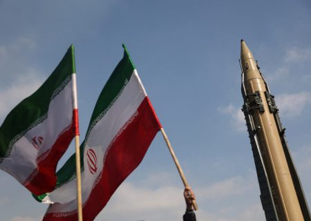 المیادین به نقل از منبع ایرانی: دفاع قاطع در اولویت است نه مذاکره