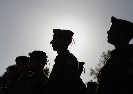 خودکشی یک نظامی ارتش اسرائیل در نزدیکی پایگاهی در جنوب فلسطین اشغالی